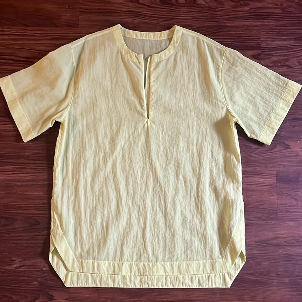 Lululemon lightweight over sized cover up (women’s 12)